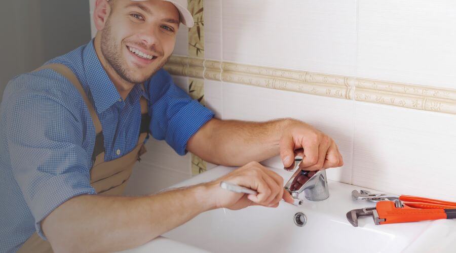Handle or spout repair in Waynesville, IL